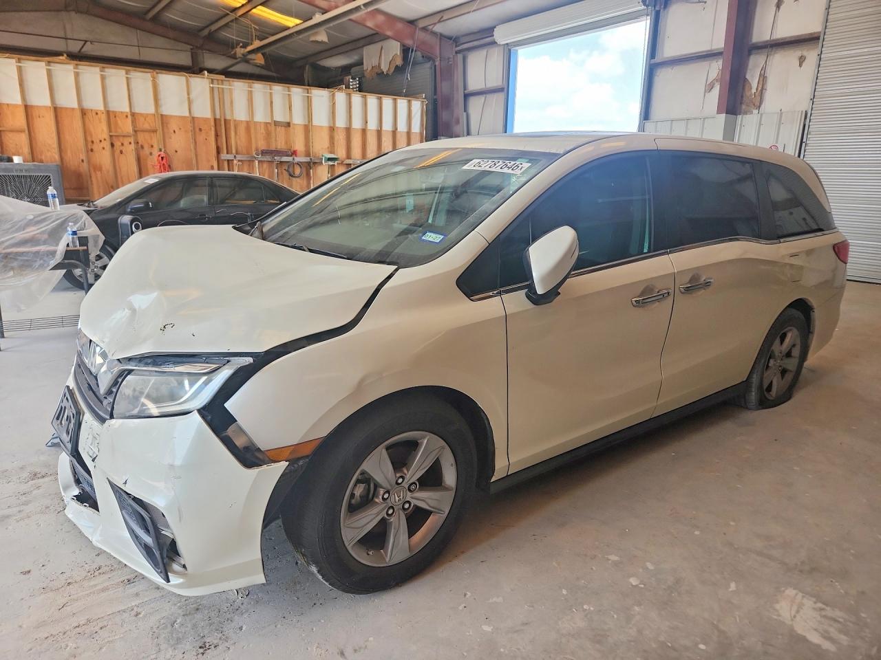 5FNRL6H79JB030006 · 2018 HONDA ODYSSEY