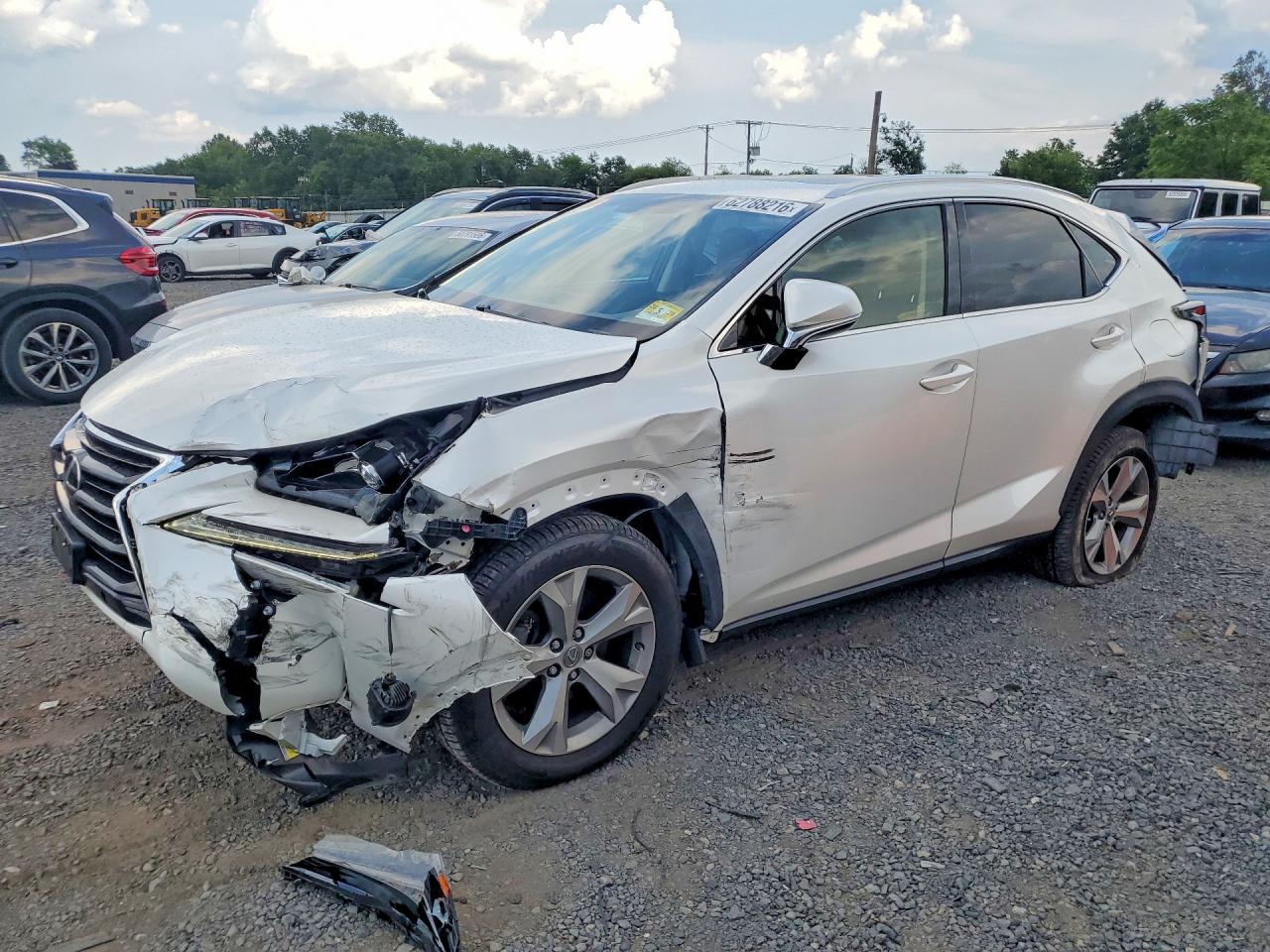 JTJBARBZ4H2125814 · 2017 LEXUS NX 200T