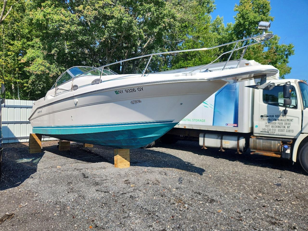 SERT7891D595 · 1995 SEA RAY SUNDANCER 270