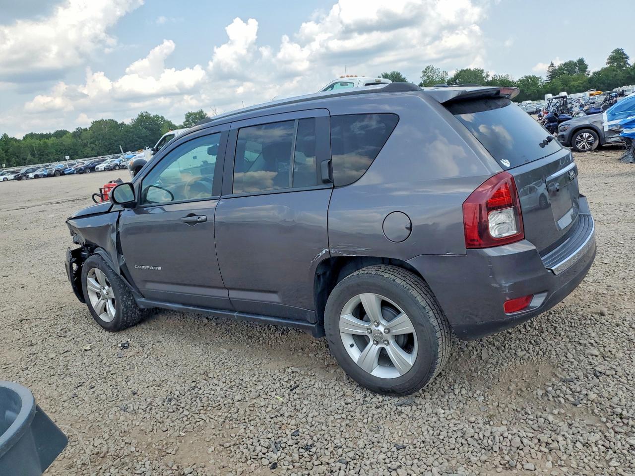 1C4NJCEA7FD170878 · 2015 JEEP COMPASS · 2/13