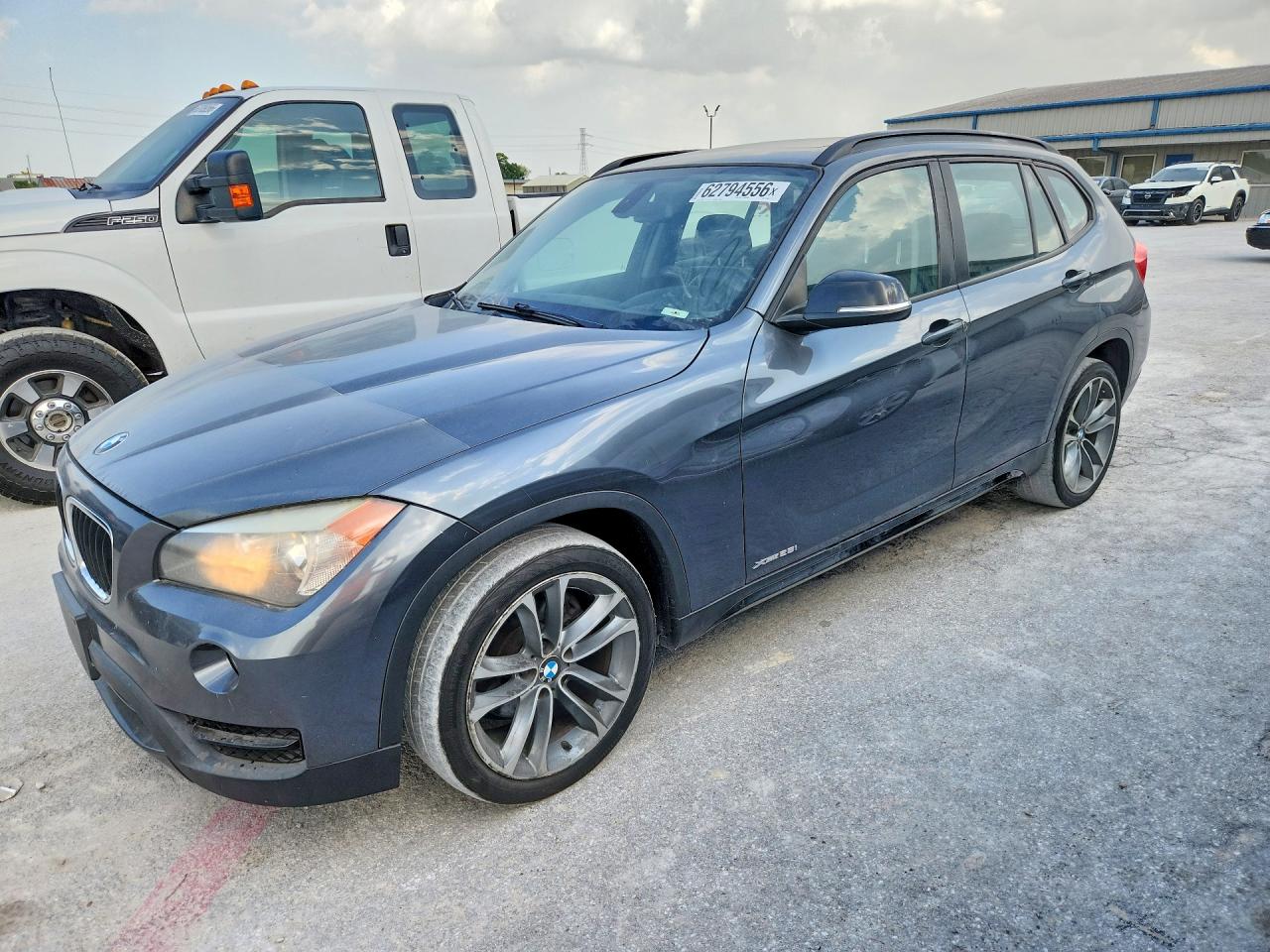 WBAVL1C55EVY19023 · 2014 BMW X1