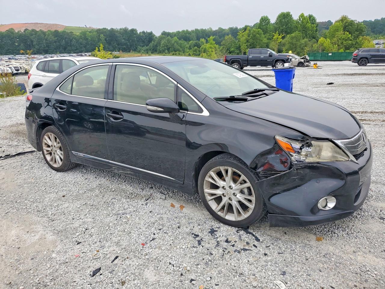 JTHBB1BA5A2004290 · 2010 LEXUS HS · 4/12