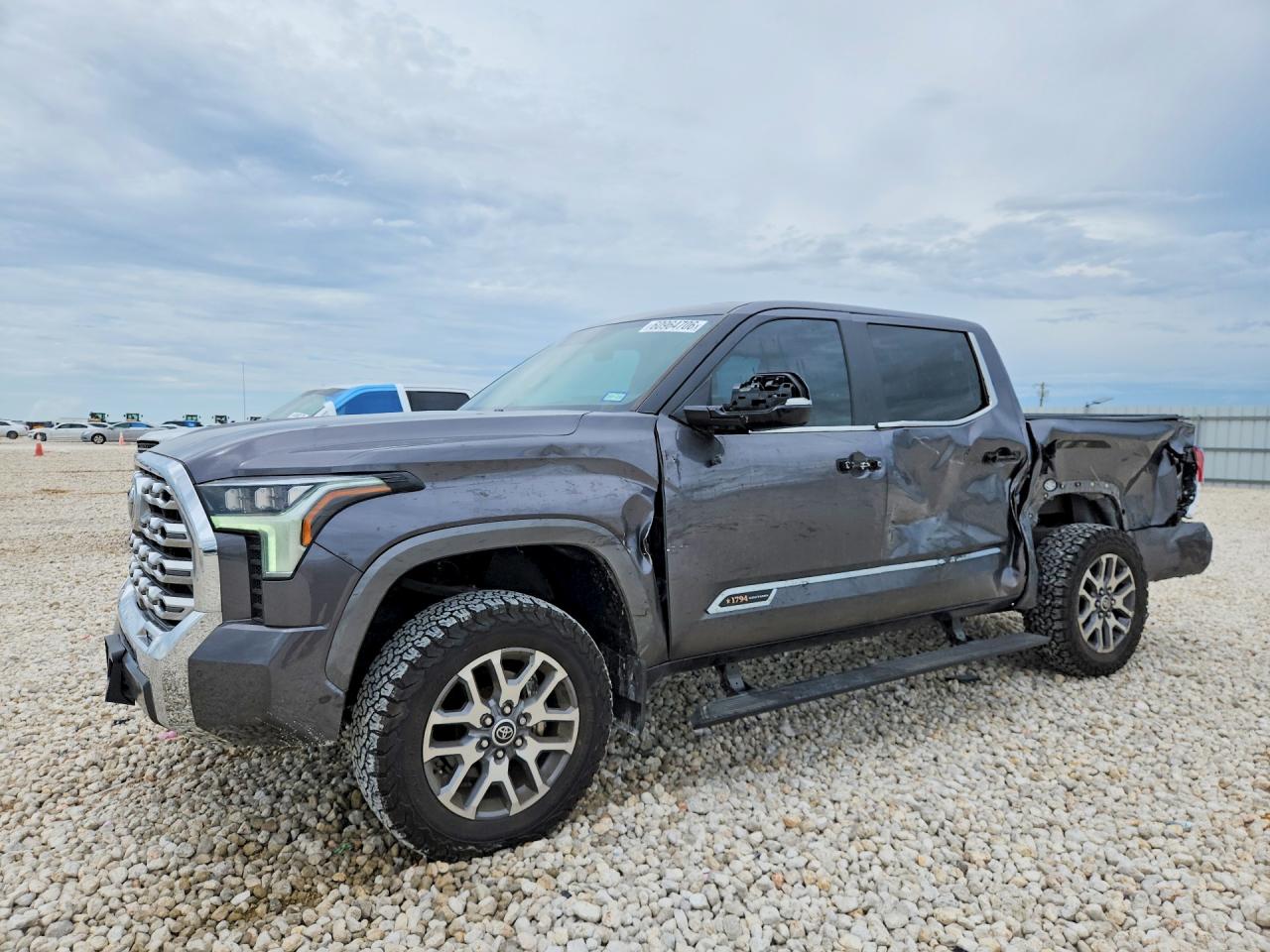 5TFMA5DB5RX169717 · 2024 TOYOTA TUNDRA