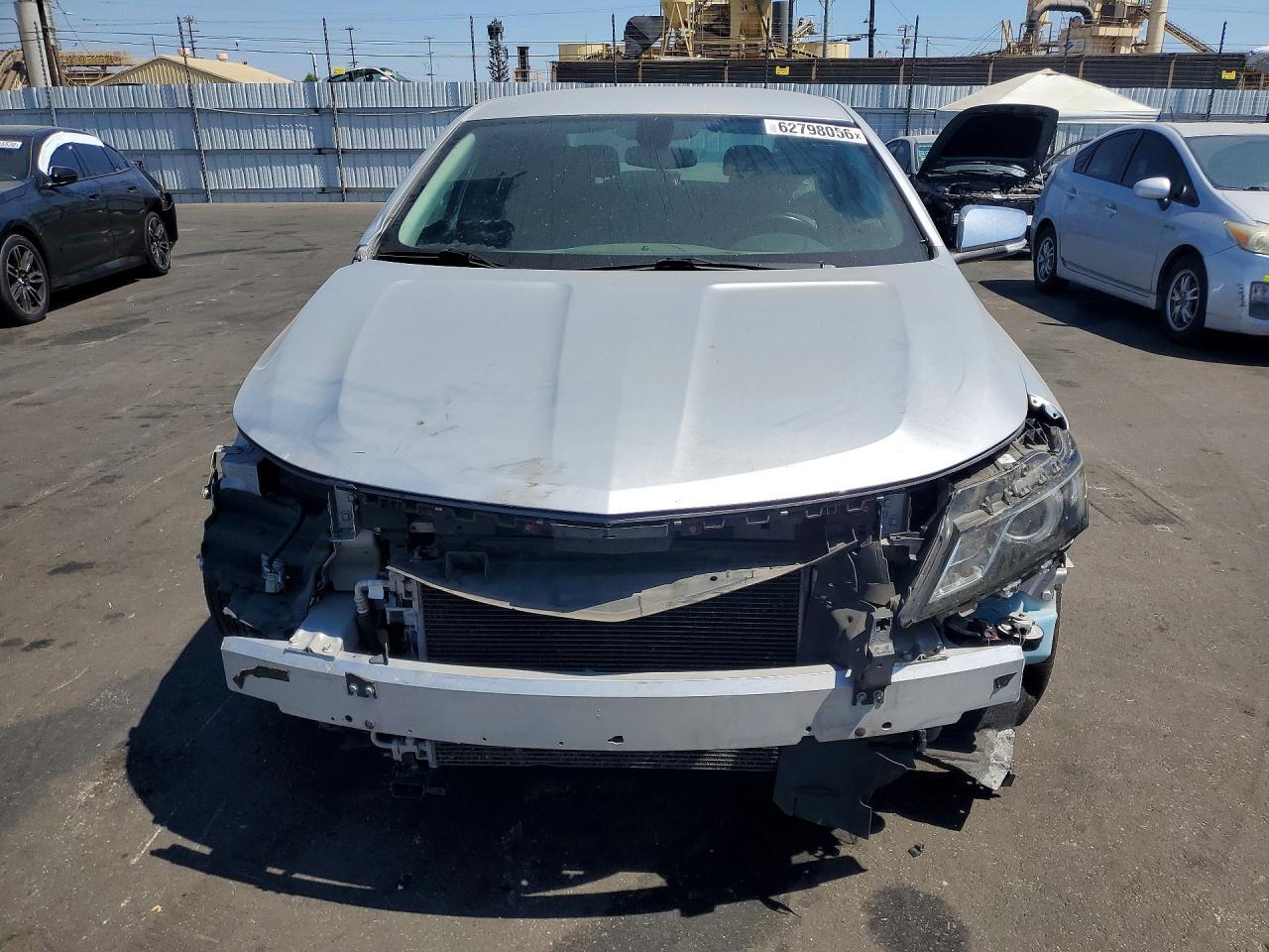 2G1125S3XJ9128605 · 2018 CHEVROLET IMPALA · 5/13