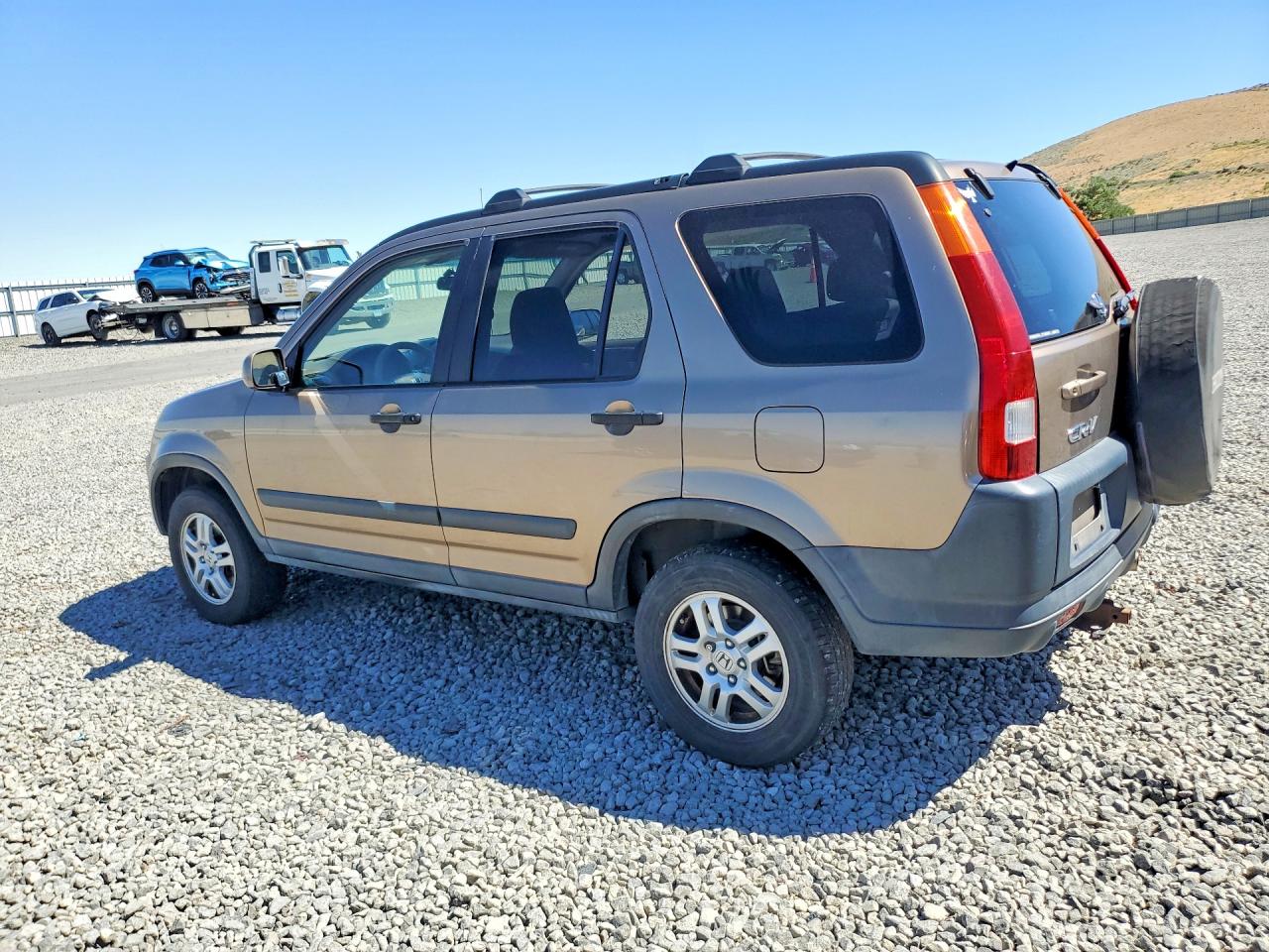 JHLRD78852C074498 · 2002 HONDA CR-V · 2/13