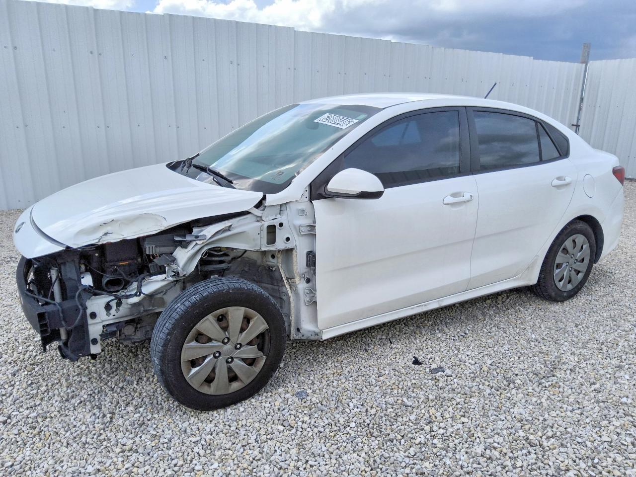 3KPA24AD4LE337094 · 2020 KIA RIO