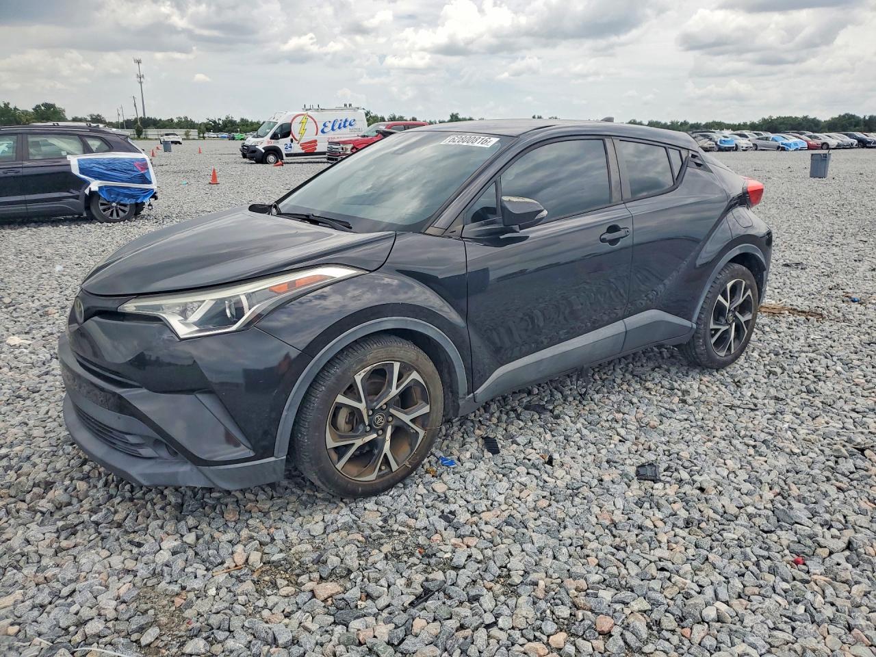 NMTKHMBX6JR036422 · 2018 TOYOTA C-HR