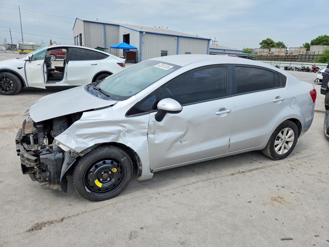 KNADM4A3XD6244261 · 2013 KIA RIO