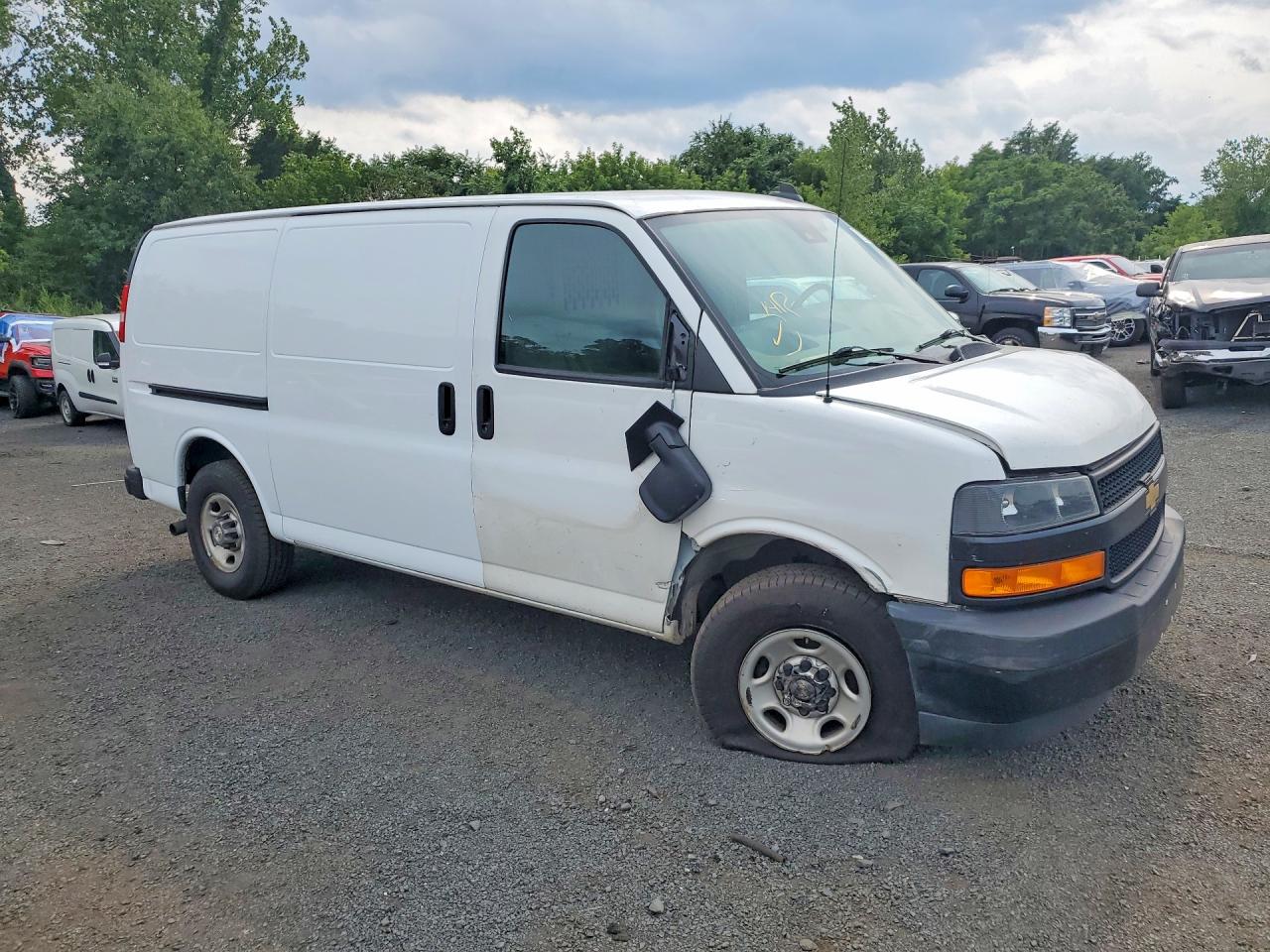 1GCWGAFP2M1301983 · 2021 CHEVROLET EXPRESS G2500 · 4/12