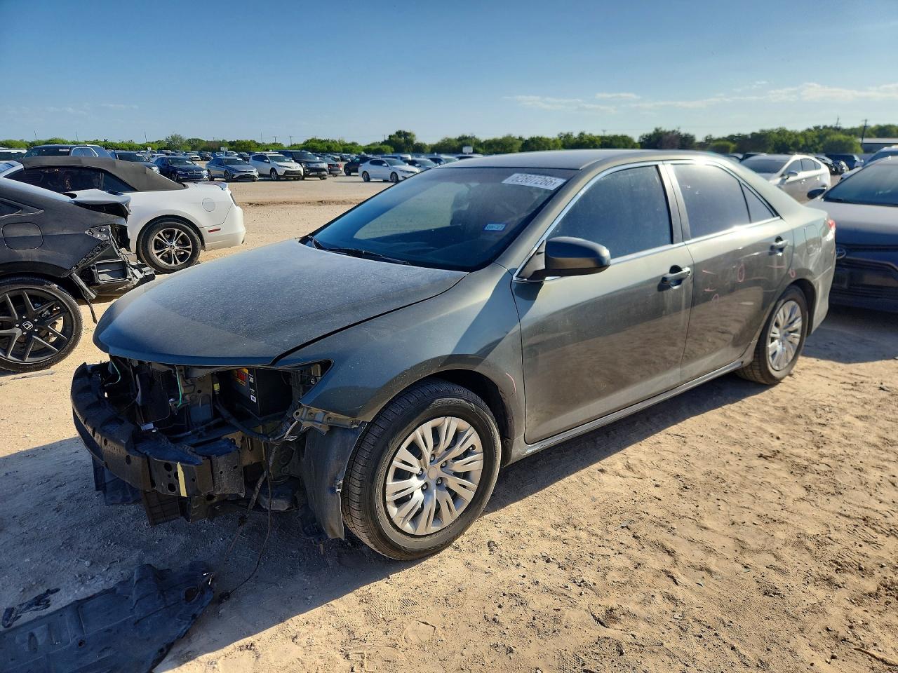 4T4BF1FK9ER385016 · 2014 TOYOTA CAMRY