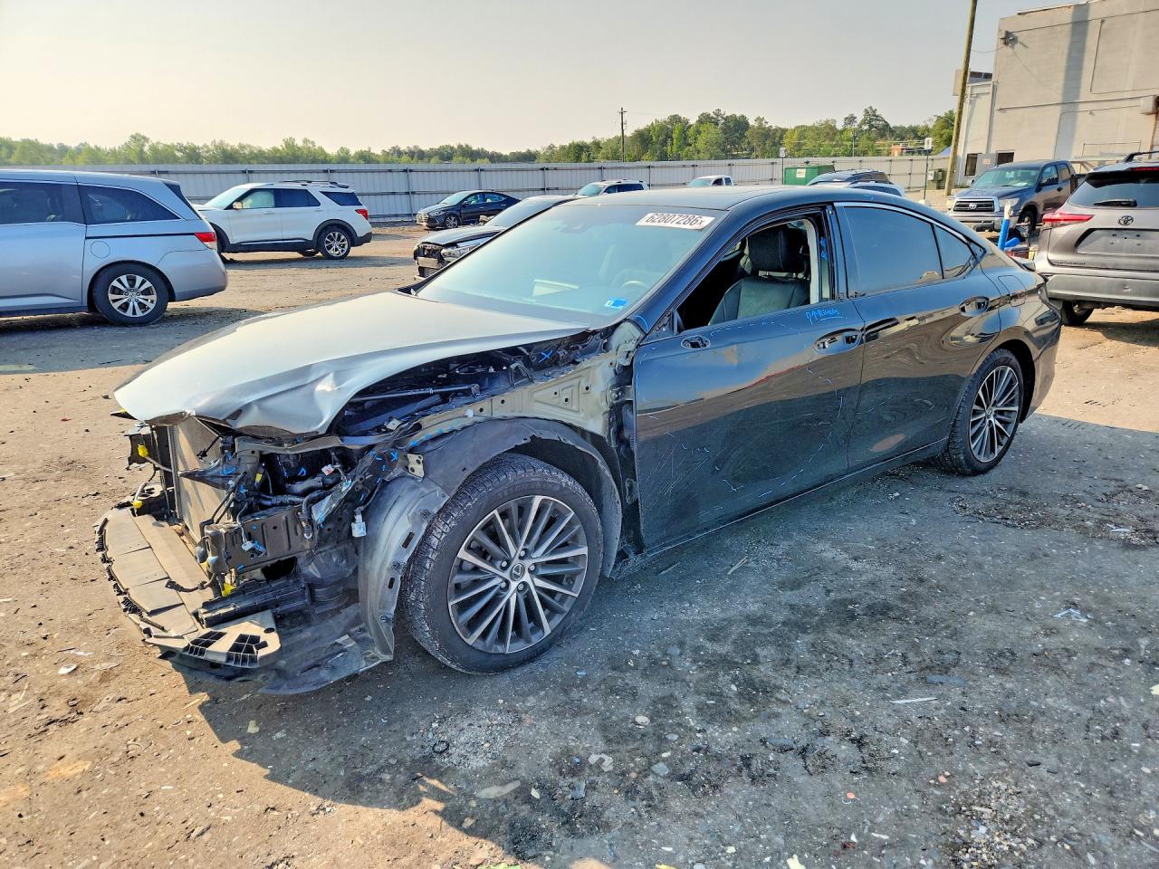 58ADZ1B10NU130092 · 2022 LEXUS ES 350