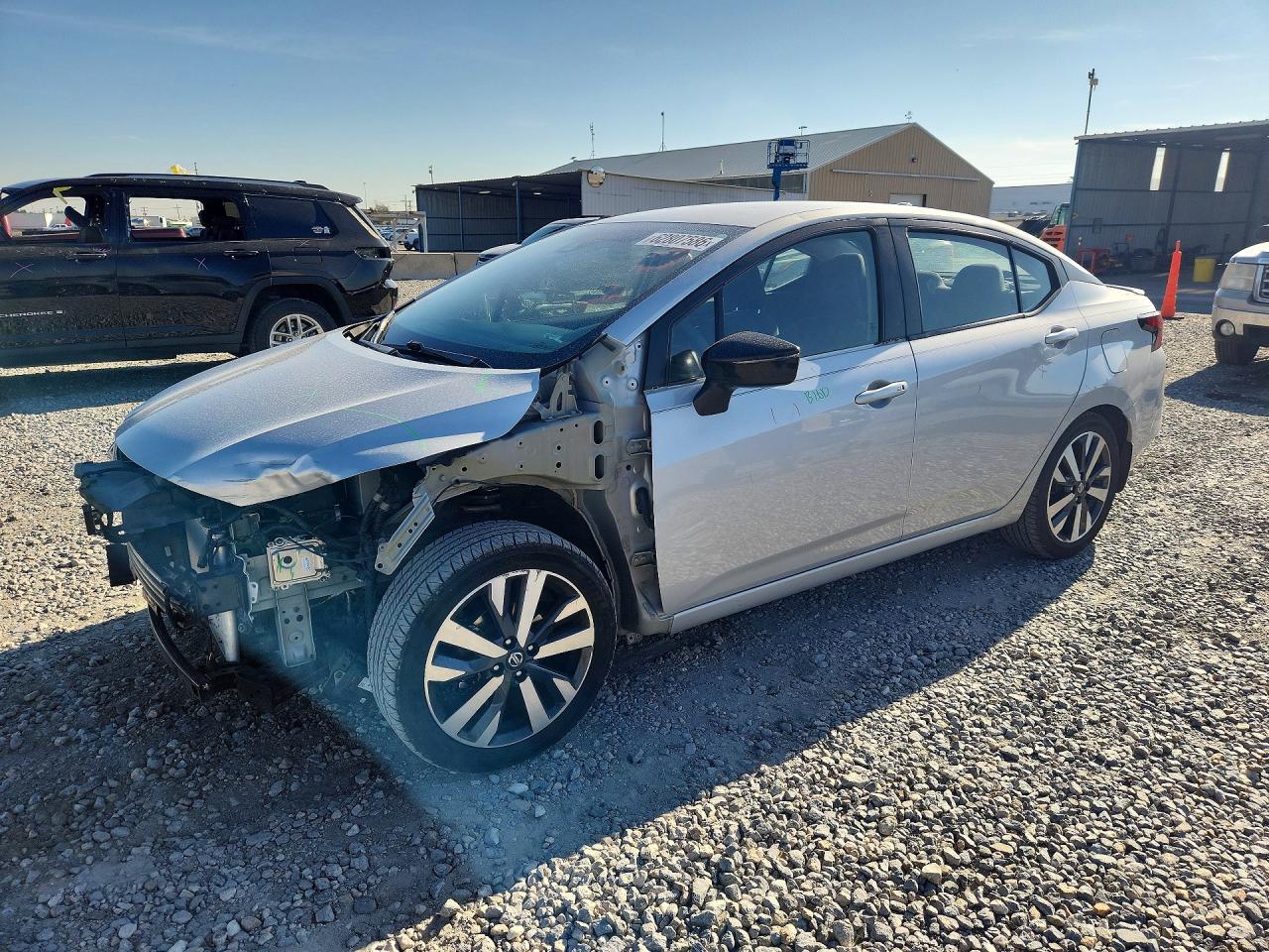 3N1CN8FV1ML835083 · 2021 NISSAN VERSA