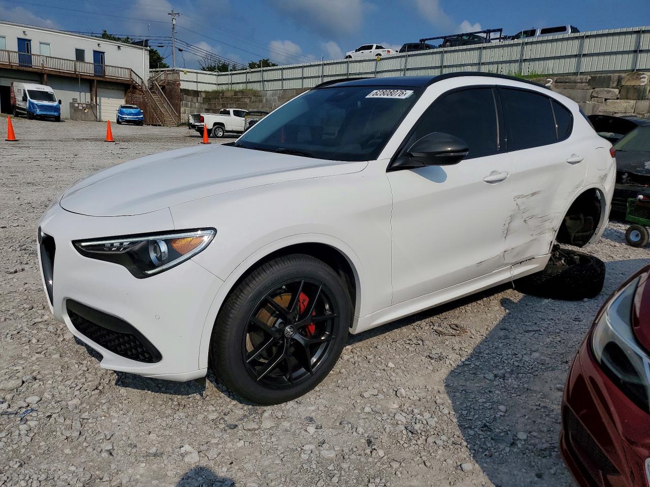 ZASPAKAN7L7C74672 · 2020 ALFA ROMEO STELVIO