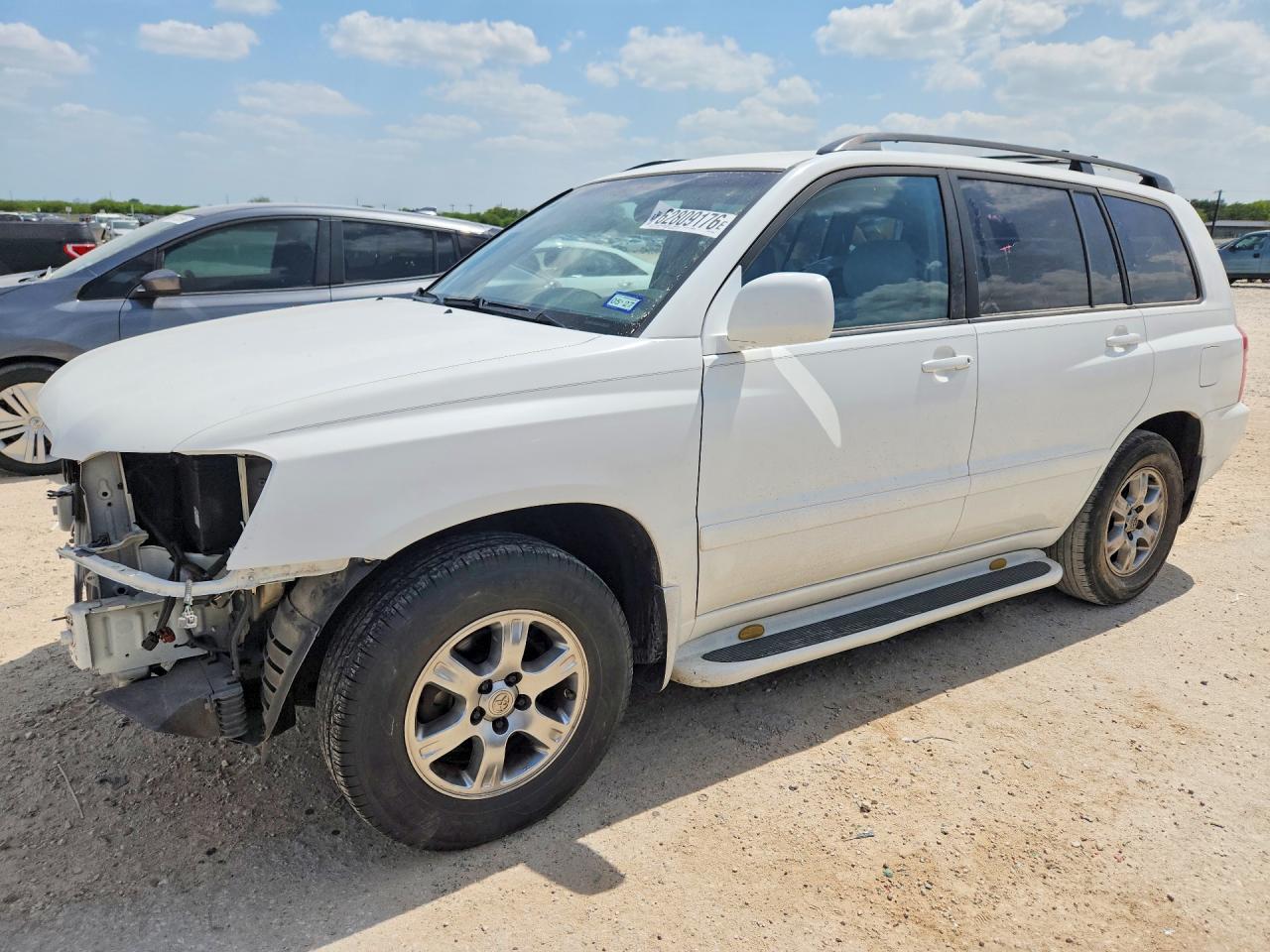 2003 TOYOTA HIGHLANDER