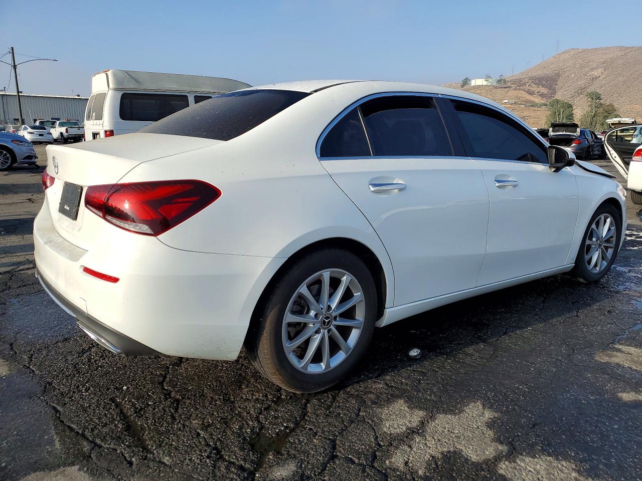W1K3G4EB1MJ265249 · 2021 MERCEDES-BENZ A · 3/12