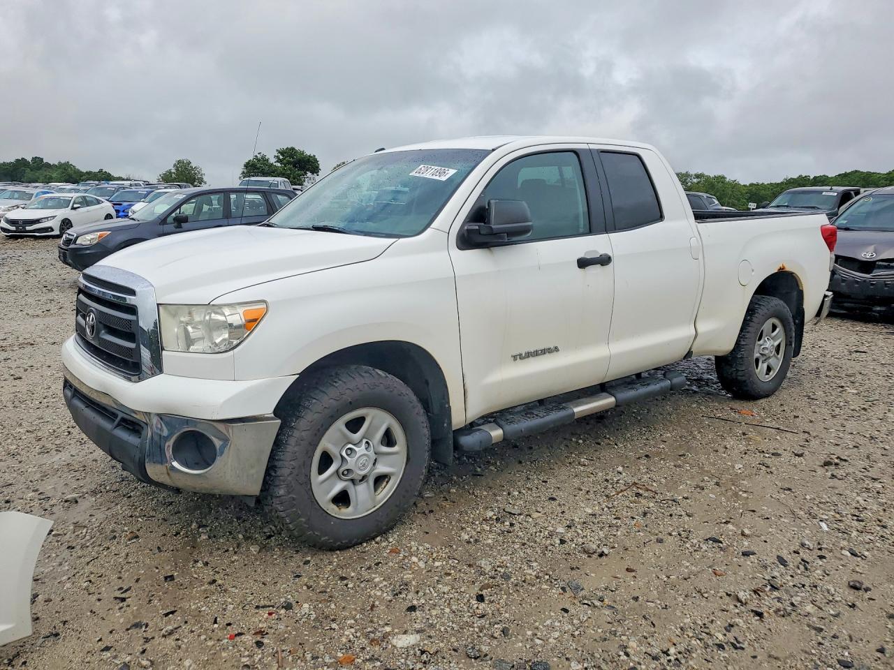 5TFUM5F14AX010235 · 2010 TOYOTA TUNDRA