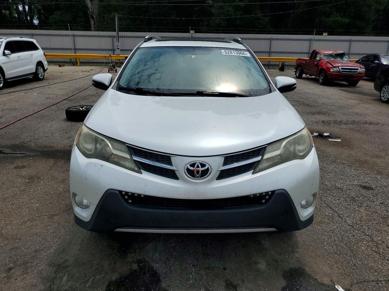 2T3YFREV2FW160654 · 2015 TOYOTA RAV4 · 5/14