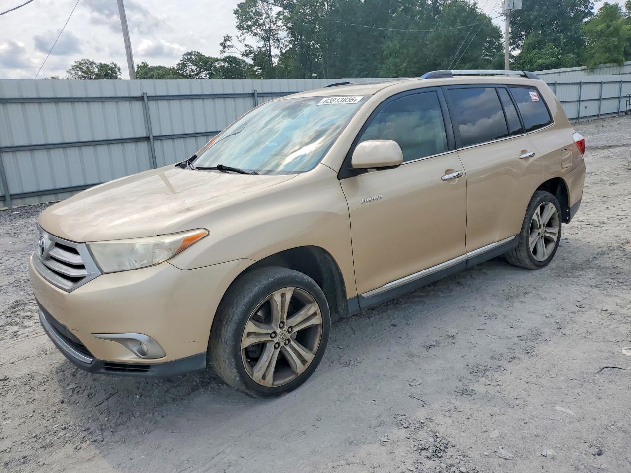 5TDYK3EH7BS028259 · 2011 TOYOTA HIGHLANDER