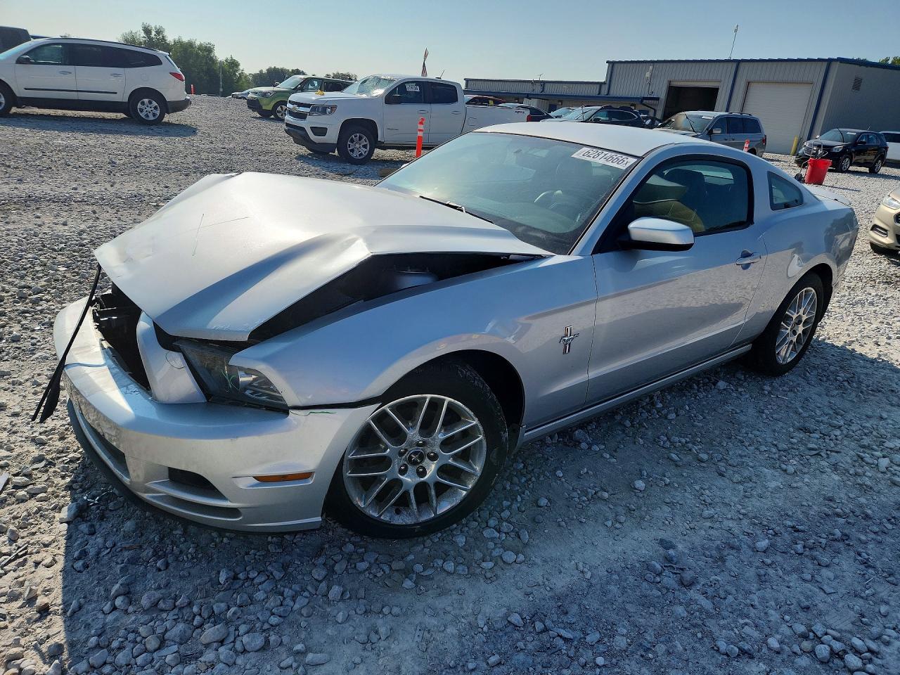 1ZVBP8AMXD5256527 · 2013 FORD MUSTANG
