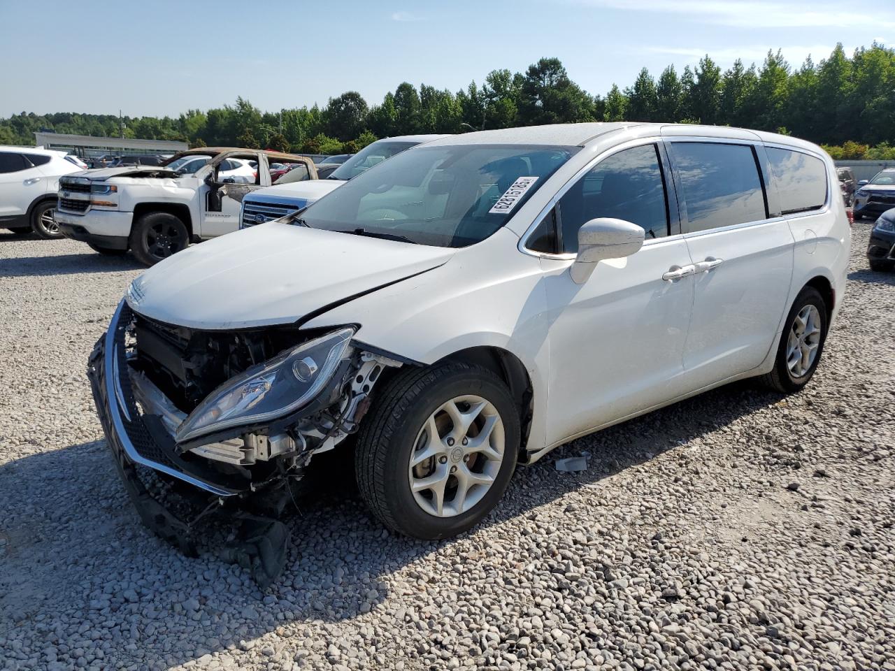 2C4RC1FG8JR122606 · 2018 CHRYSLER PACIFICA