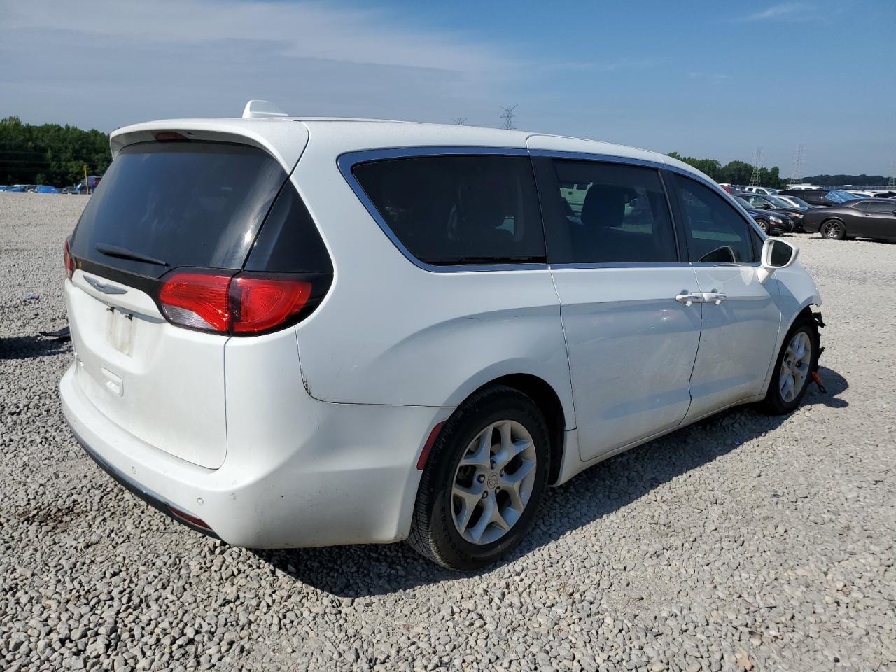 2C4RC1FG8JR122606 · 2018 CHRYSLER PACIFICA · 3/13