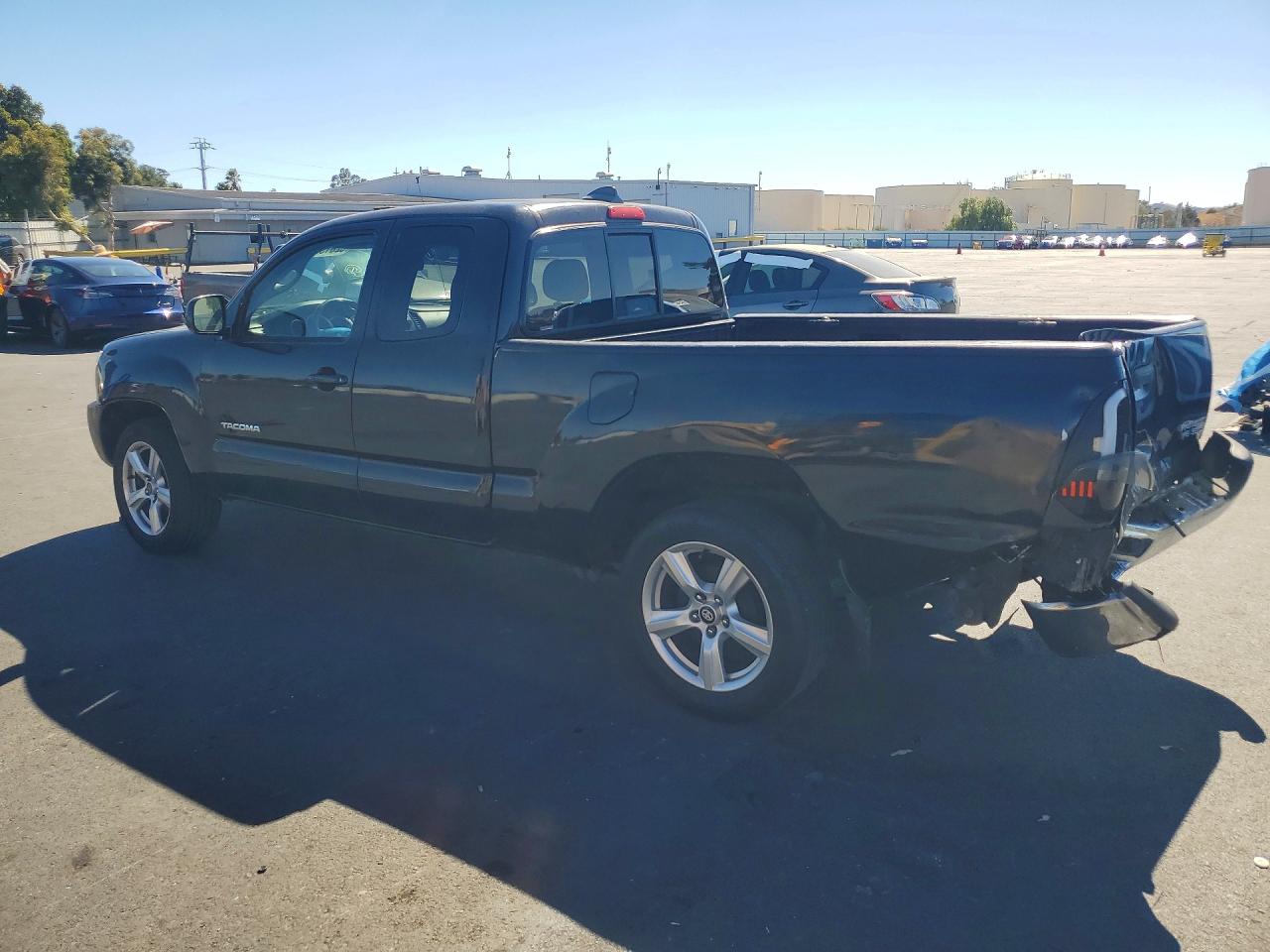 5TETX22N66Z267701 · 2006 TOYOTA TACOMA · 2/12