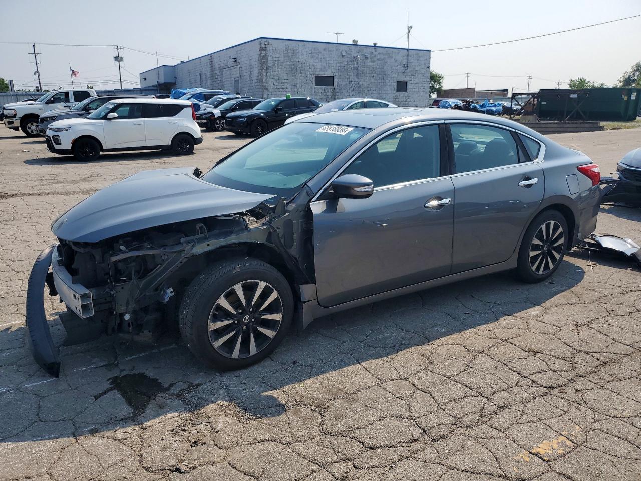 1N4AL3AP8HC483388 · 2017 NISSAN ALTIMA