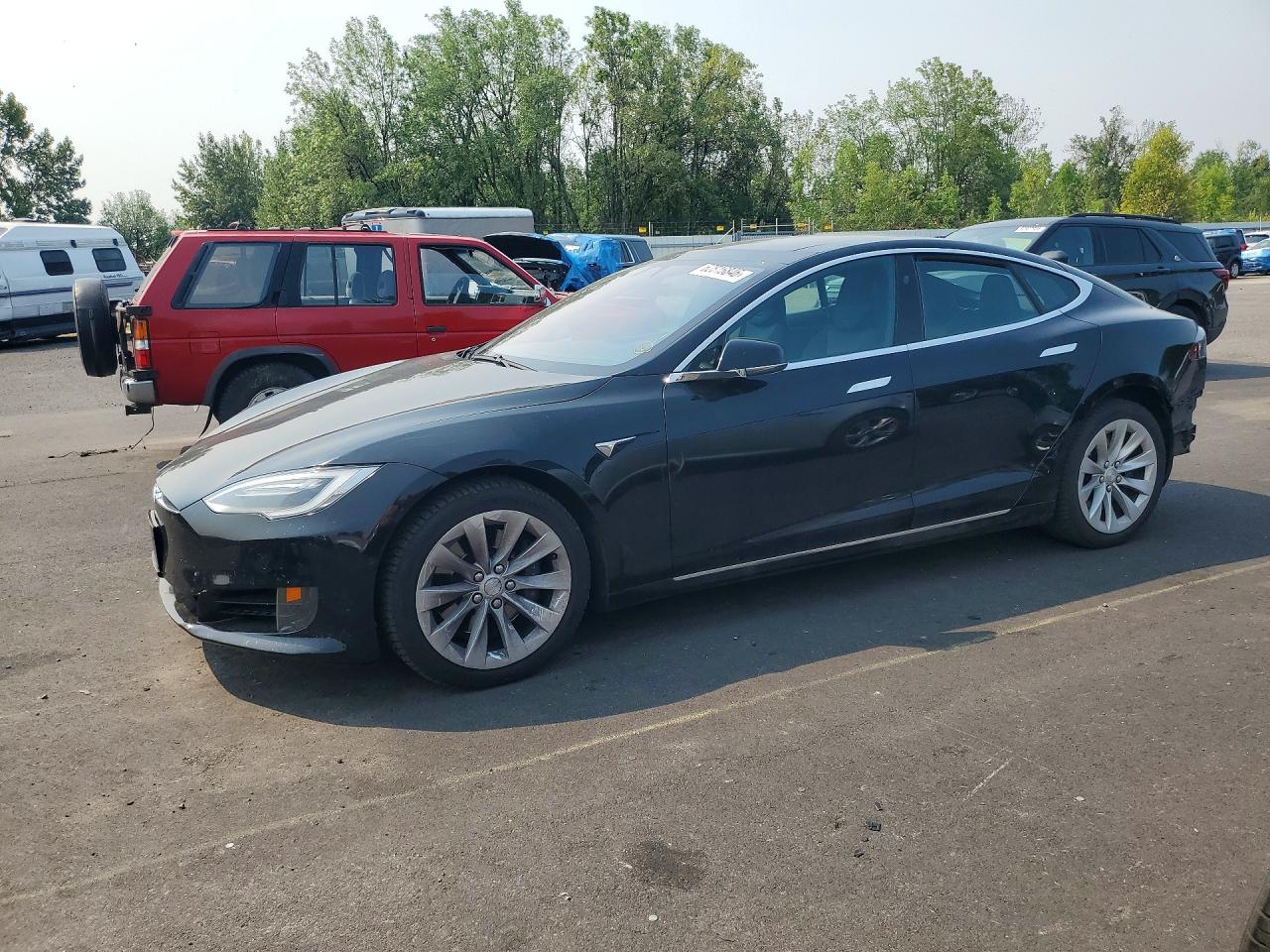 5YJSA1E15HF209700 · 2017 TESLA MODEL S