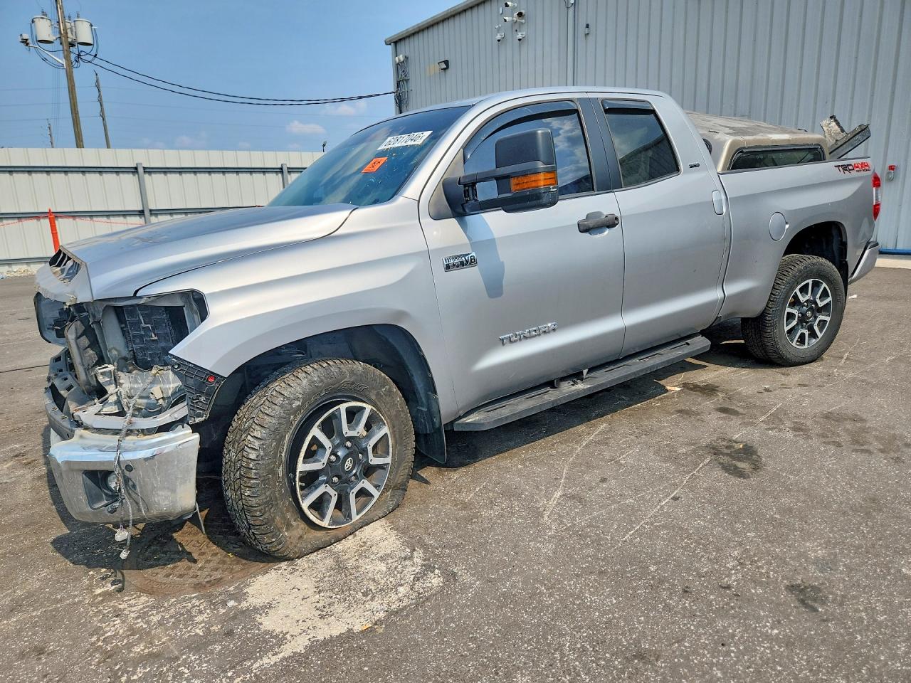 5TFUY5F14JX710583 · 2018 TOYOTA TUNDRA