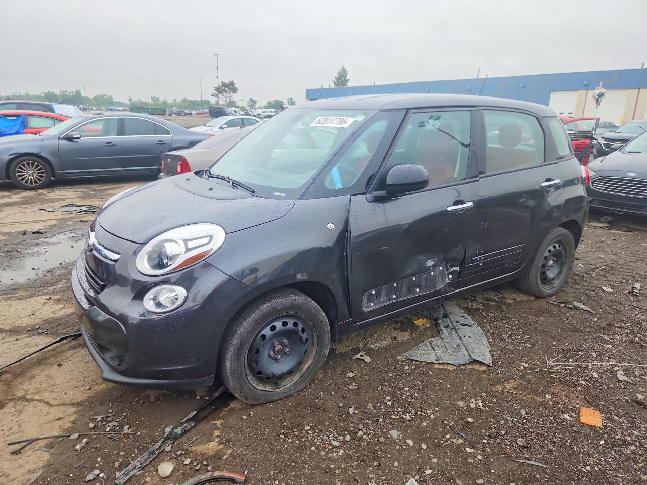 2015 FIAT 500L