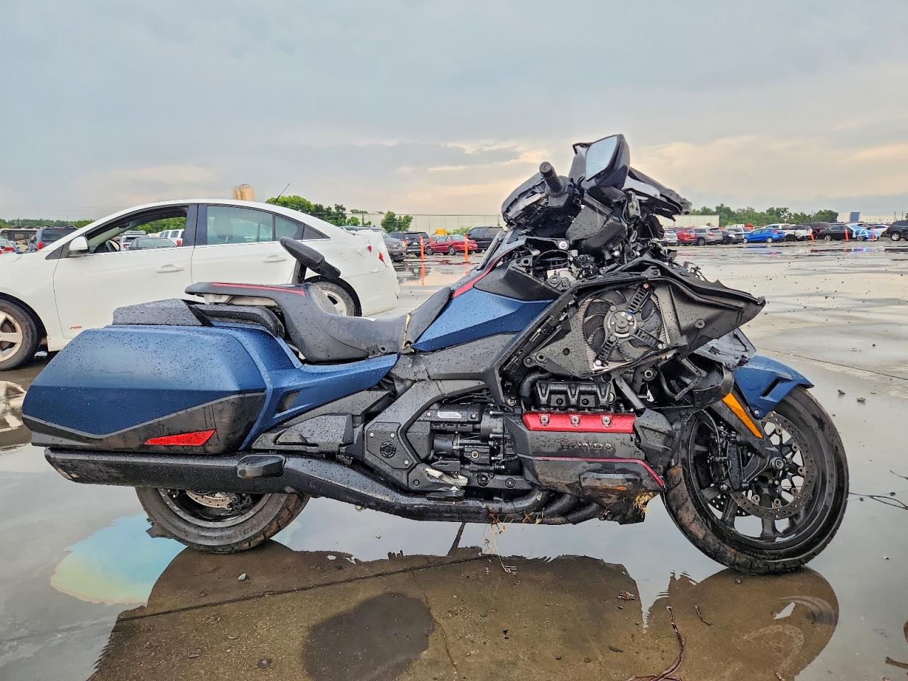 JH25C7944NK400578 · 2022 HONDA GL1800