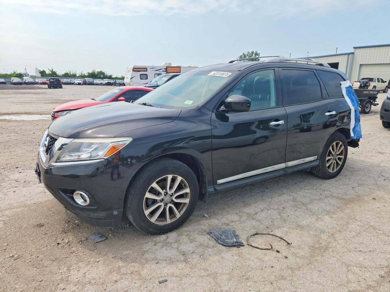 5N1AR2MM5GC654404 · 2016 NISSAN PATHFINDER