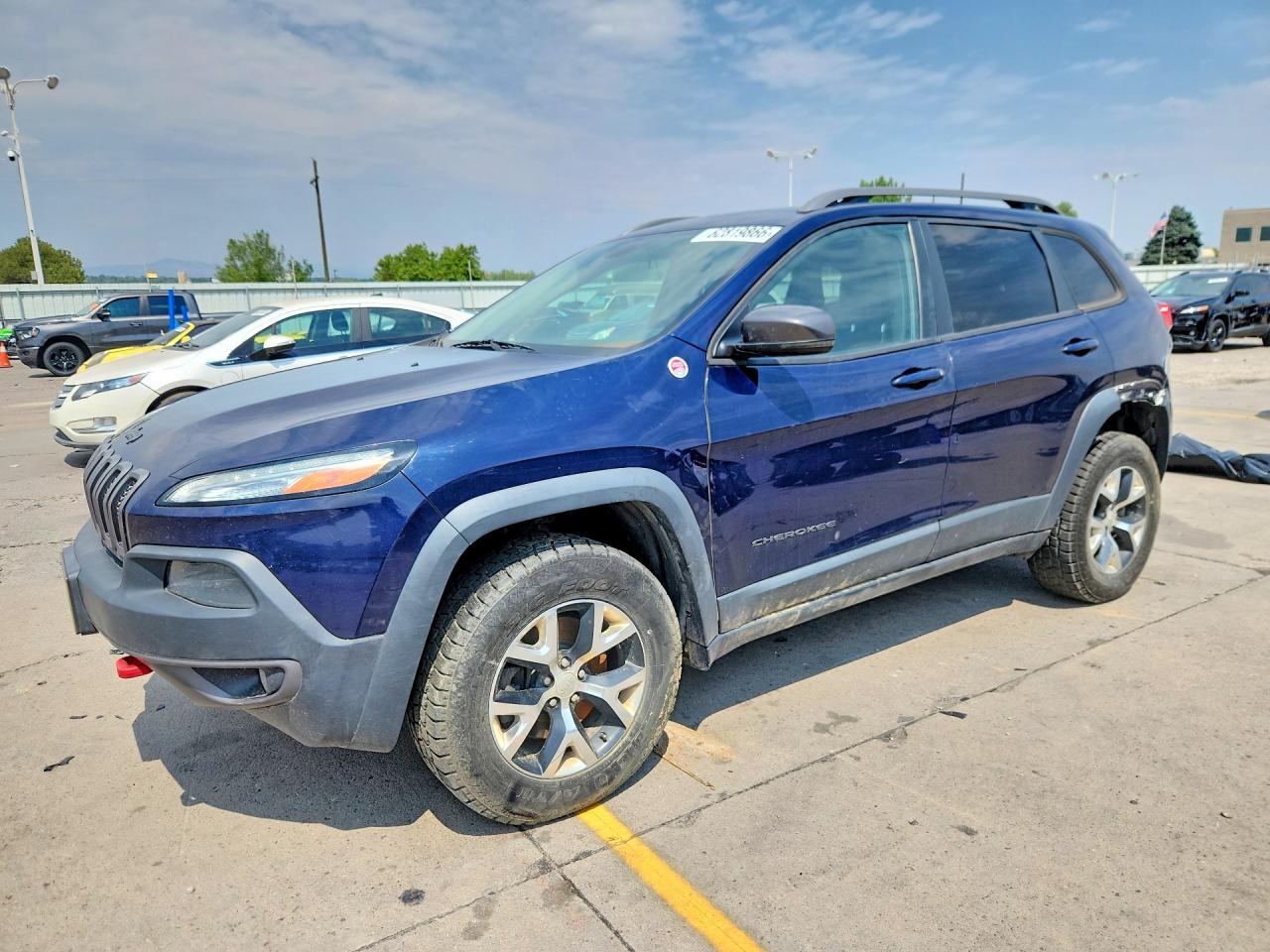 1C4PJMBS0GW300386 · 2016 JEEP CHEROKEE