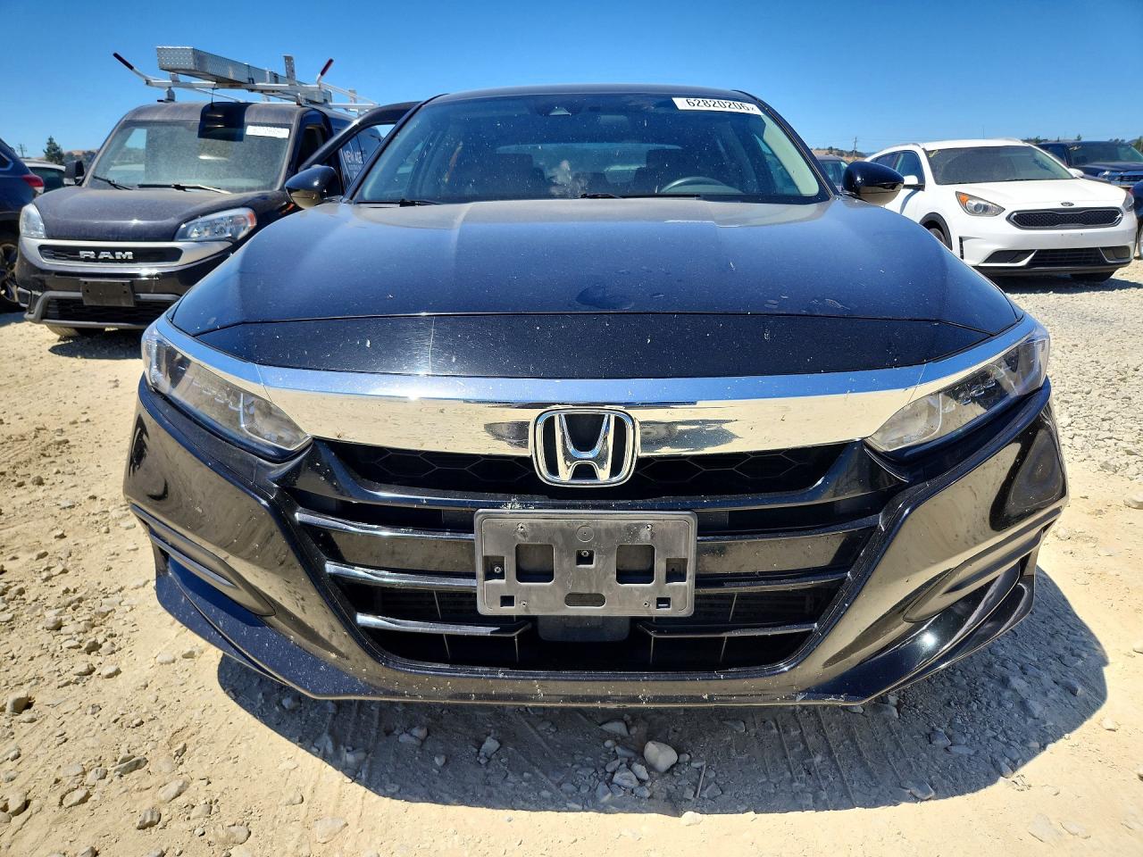 1HGCV1F16JA076310 · 2018 HONDA ACCORD · 5/12