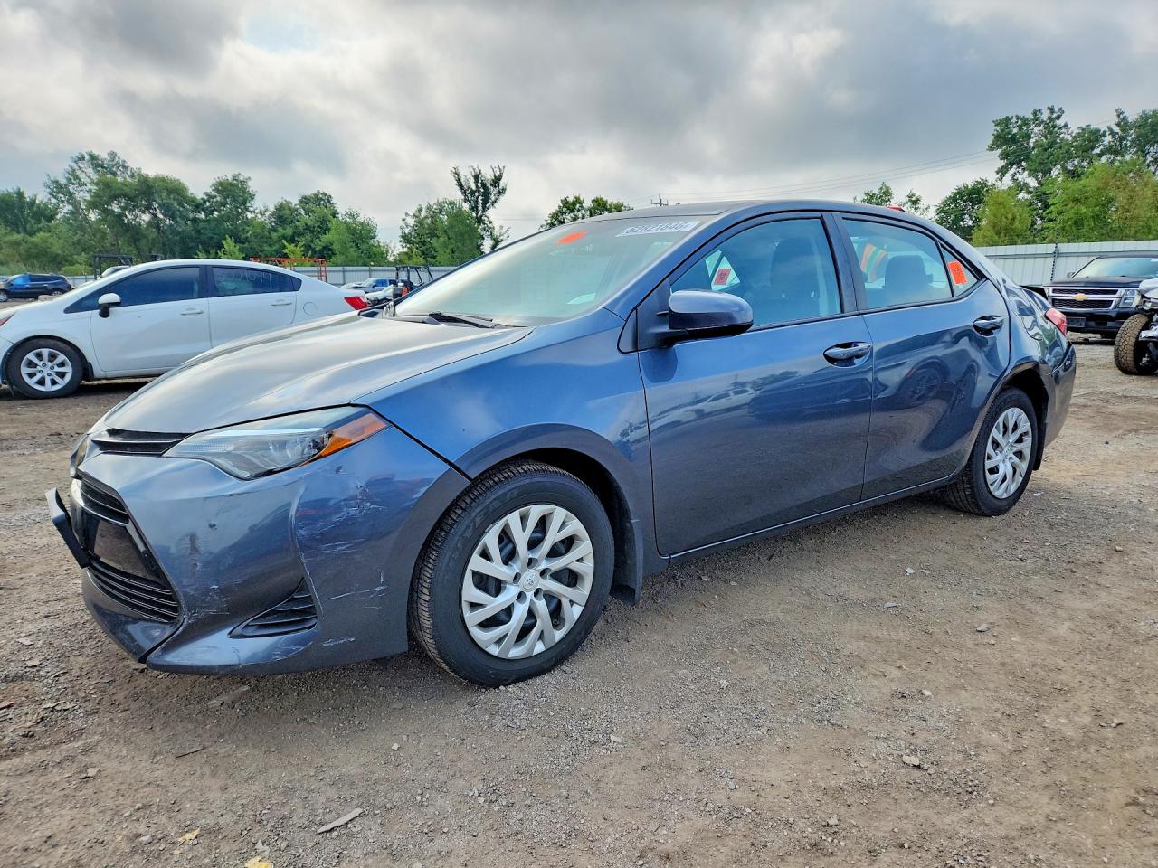 2T1BURHE9KC158556 · 2019 TOYOTA COROLLA