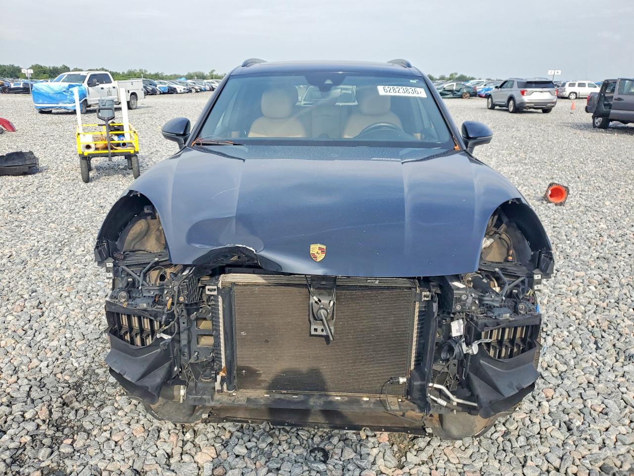 WP1AA2AY4MDA03918 · 2021 PORSCHE CAYENNE · 5/12
