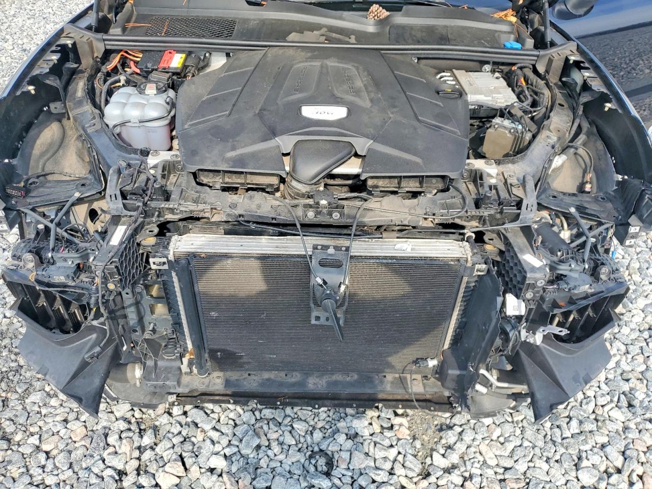 WP1AA2AY4MDA03918 · 2021 PORSCHE CAYENNE · 11/12