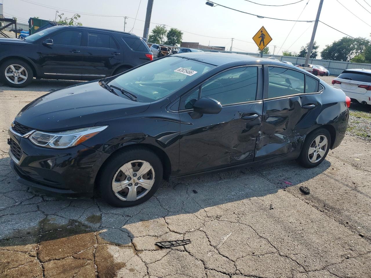 1G1BC5SM1H7167606 · 2017 CHEVROLET CRUZE
