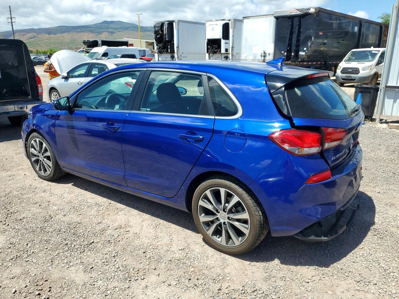 KMHH35LE3KU095157 · 2019 HYUNDAI ELANTRA GT · 2/12