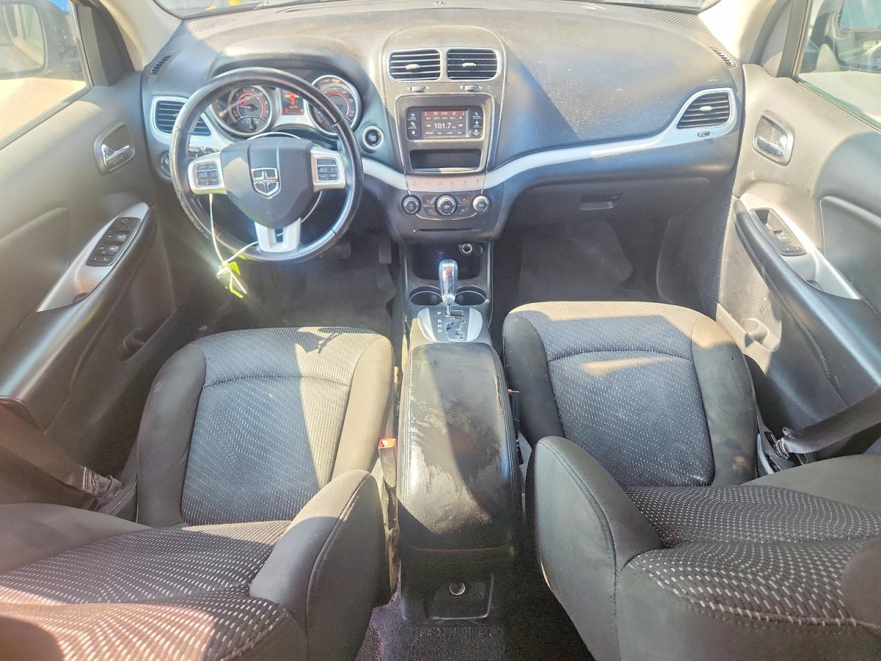 3C4PDCAB5LT271972 · 2020 DODGE JOURNEY · 8/13