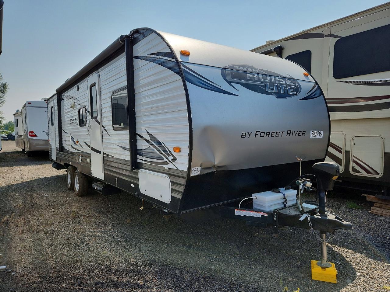 4X4TSMB26GC013657 · 2016 FOREST RIVER SALEM CRUISE LITE