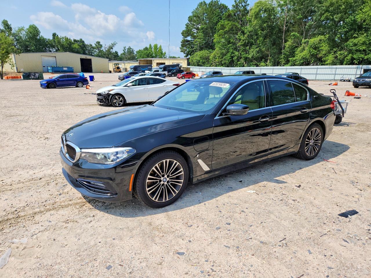 WBAJA9C56JB032726 · 2018 BMW 530E