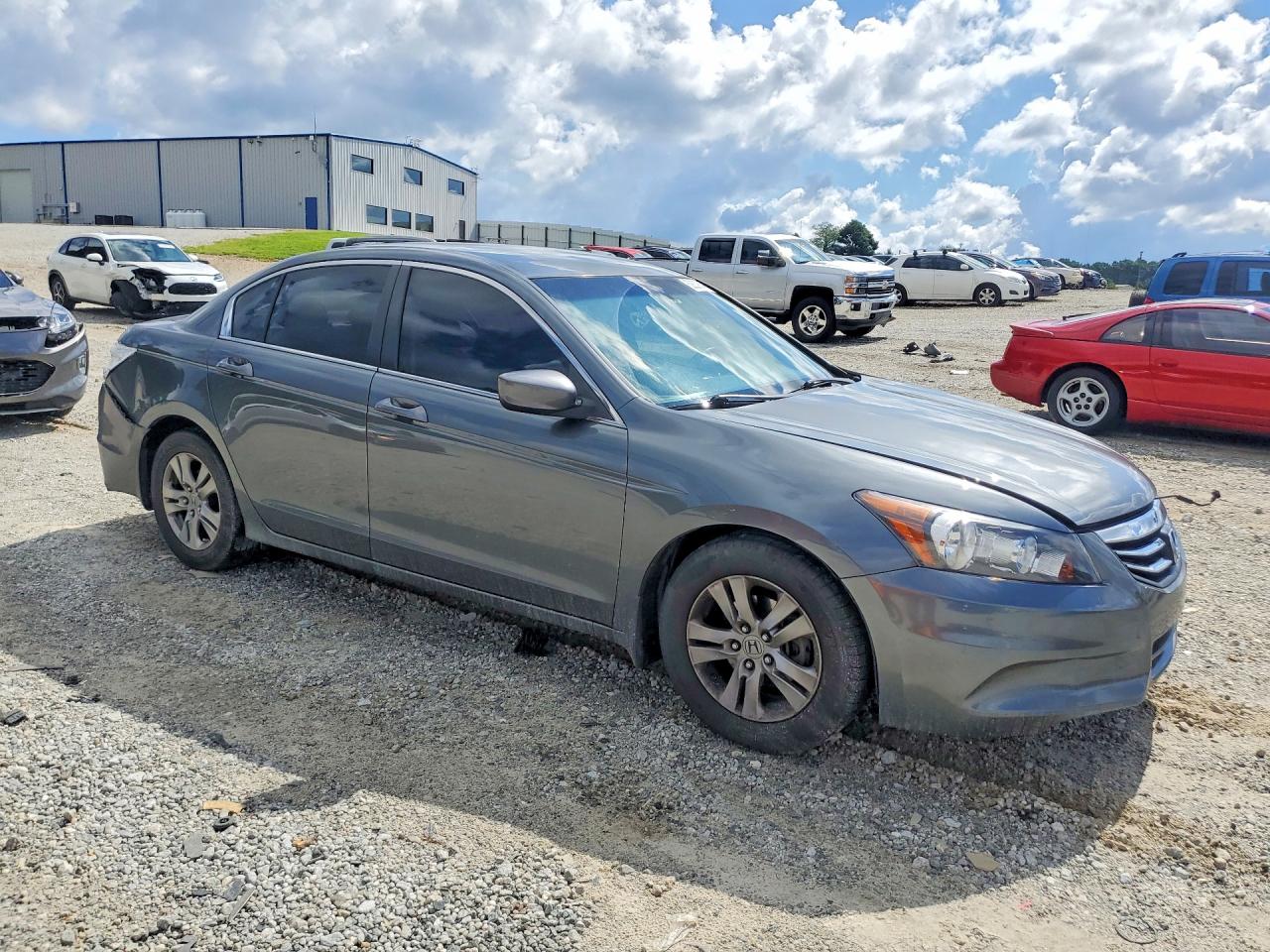 1HGCP2F66CA116125 · 2012 HONDA ACCORD SE · 4/12