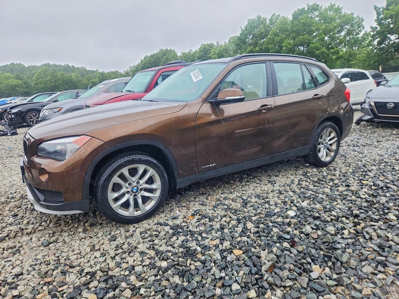 WBAVL1C5XFVY34621 · 2015 BMW X1