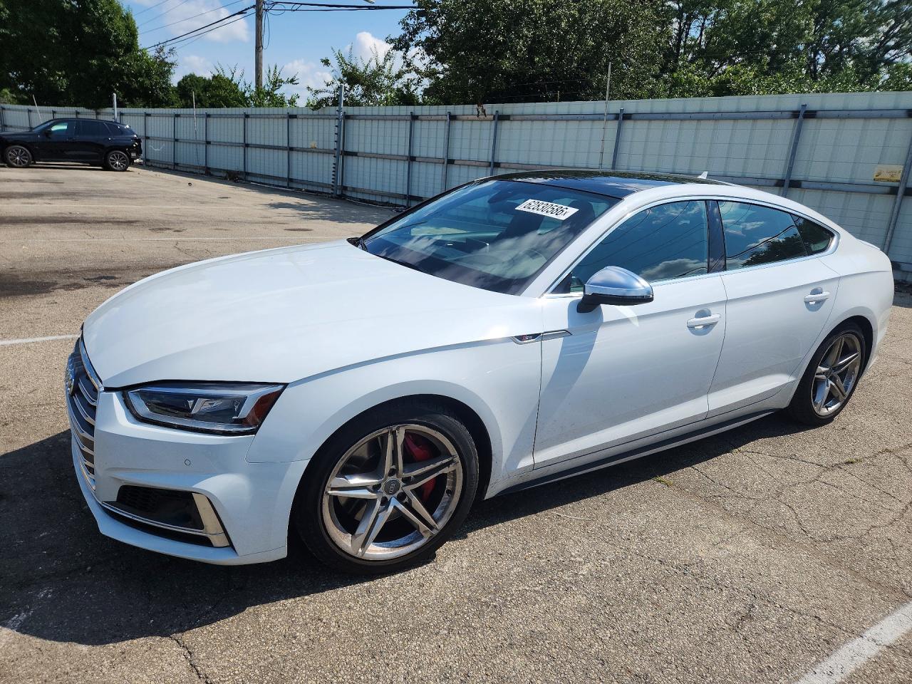 WAUC4CF5XJA132505 · 2018 AUDI S5