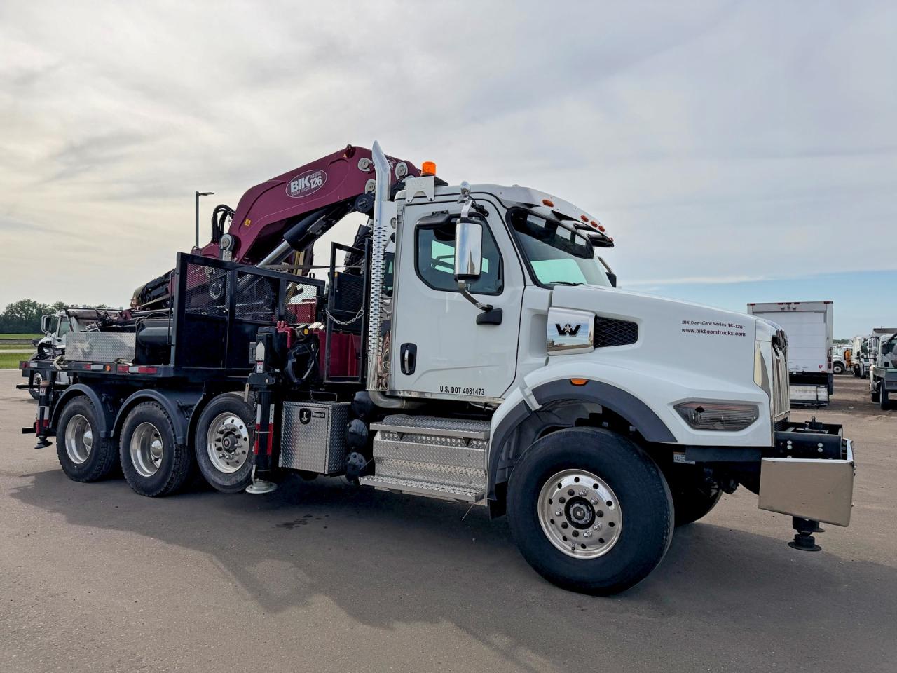 5KKHBWFMXNLNP2109 · 2022 WESTERN STAR/AUTO CAR 49X CHASSIS
