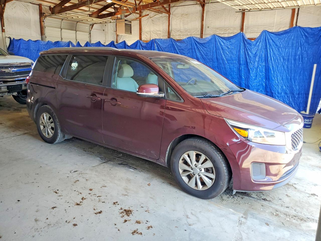 KNDMB5C17G6124092 · 2016 KIA SEDONA · 4/13