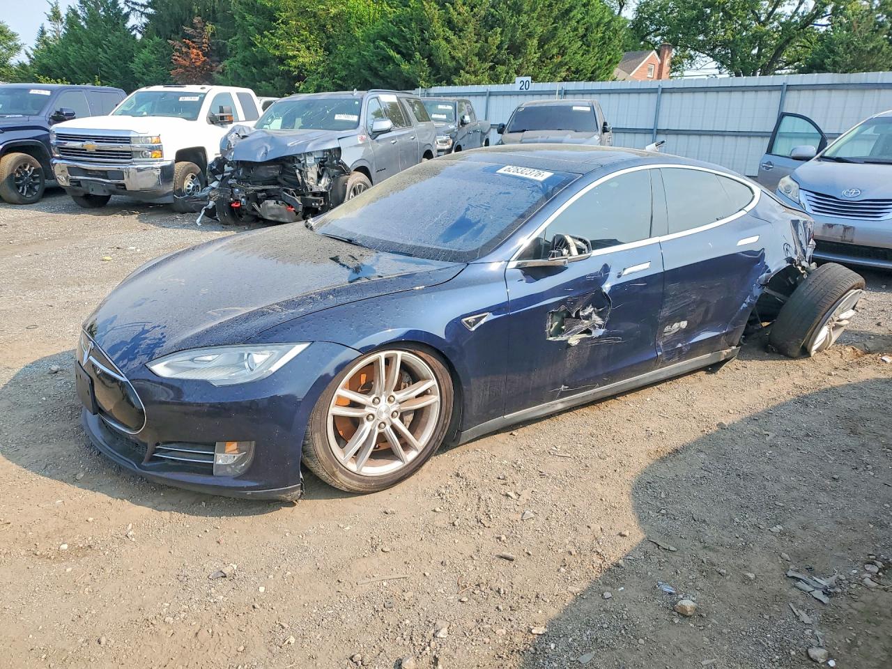 5YJSA1CN9DFP05163 · 2013 TESLA MODEL S