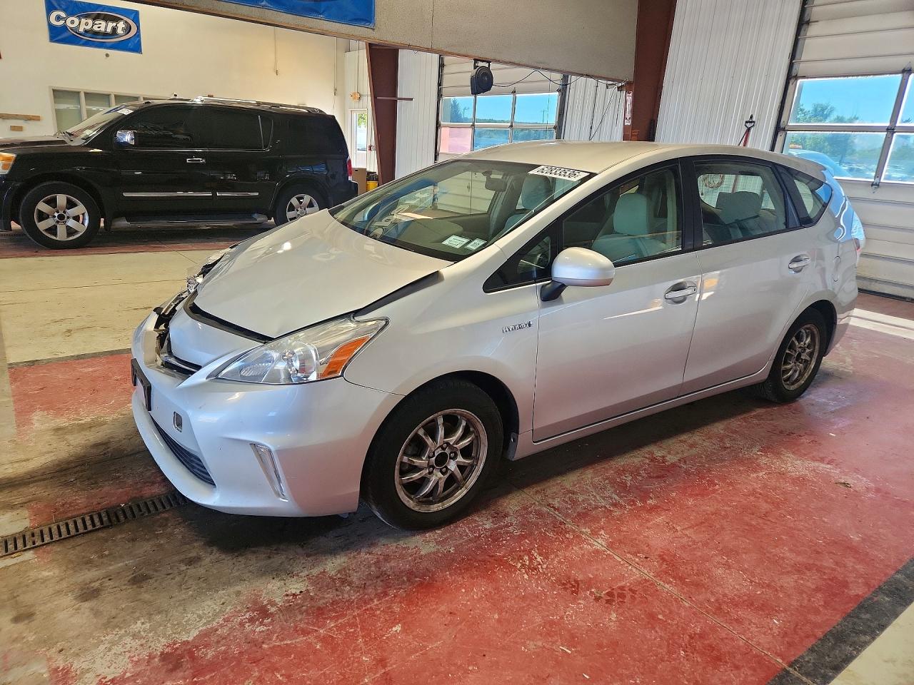 2012 TOYOTA PRIUS V