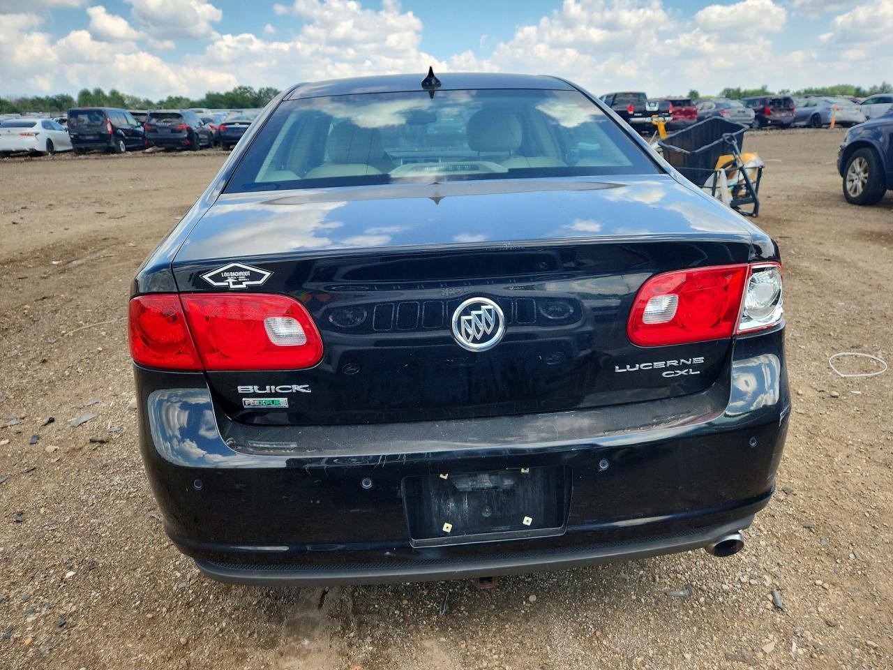 1G4HC5EM6BU139642 · 2011 BUICK LUCERNE · 6/12